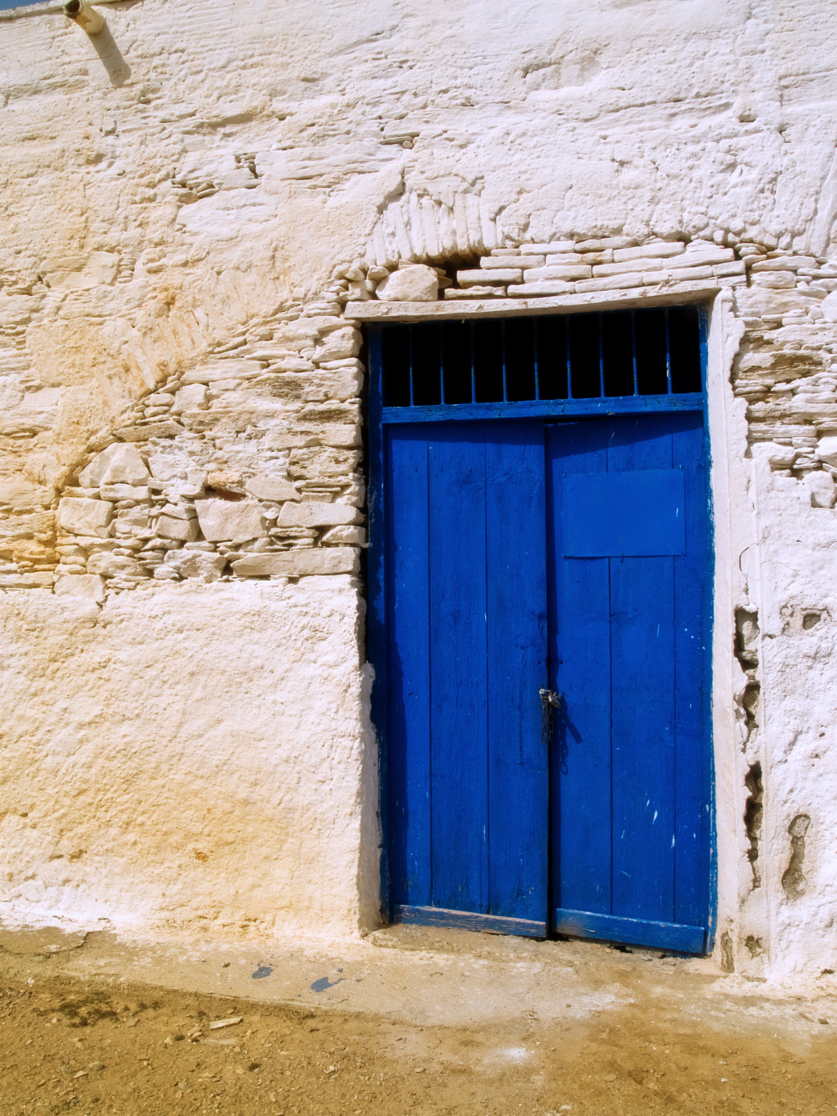 [Blue_Door.jpg]