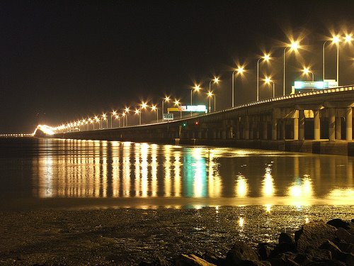 [night_penang_bridge.jpg]