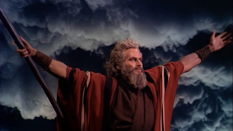 [Charlton+Heston+as+Moses.jpg]