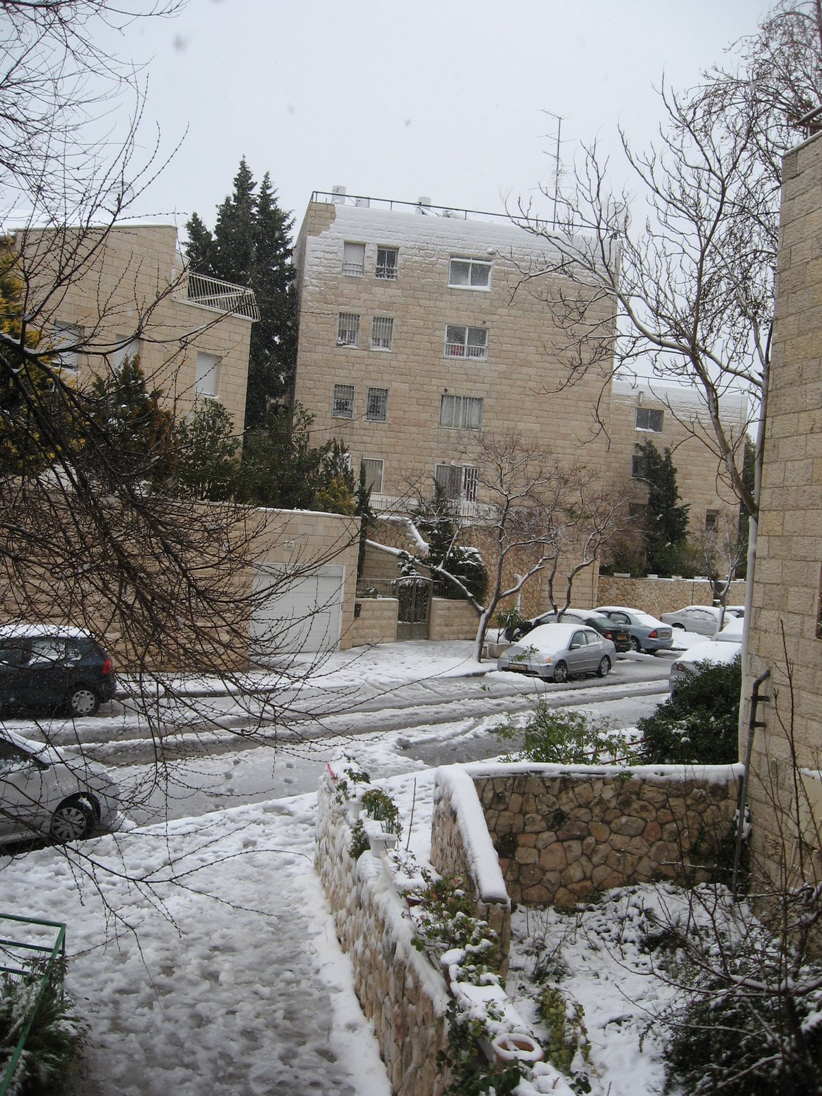 [Snow+in+Jerusalem+004.jpg]