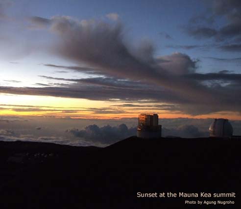 [MaunaKea+summit+copy.jpg]