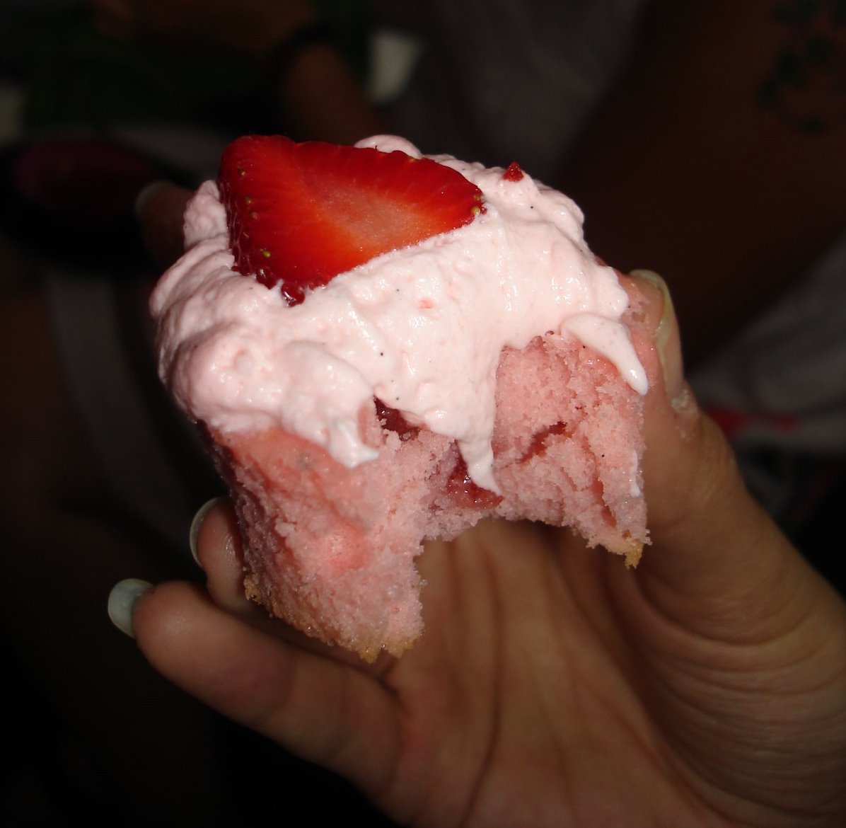 [strawberry+cupcake+best+overall.JPG]