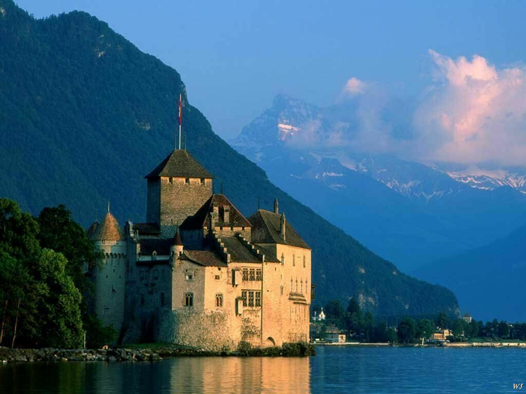 [Landscapes+-+Castle+at+the+Lake+(Switzerland).jpg]