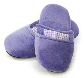 [S708_Toasty_toes_slippers_L1.jpg]
