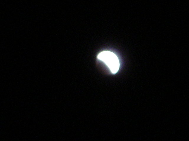 [Lunar+Eclipse+2008+008.jpg]