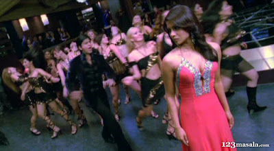 Hot, sexy Priyanka Chopra in Don
