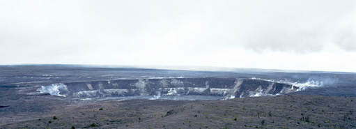 [Halemaumau-crater1.jpg]