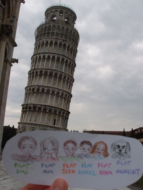 [Flat+Family+and+the+Leaning+Tower+of+Pisa.jpg]