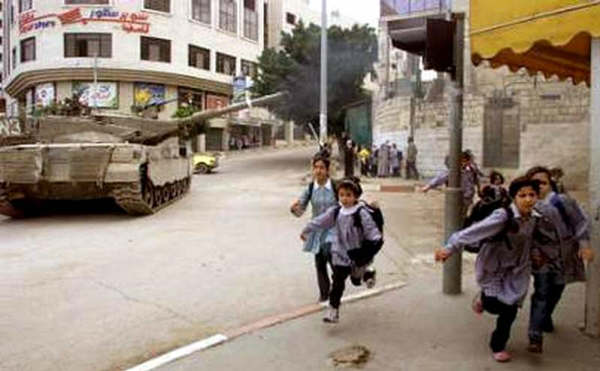 [israe+against+palestinian+children.jpg]
