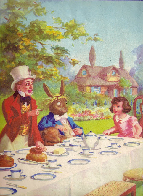 Alice In Wonderland Book - Pic 5