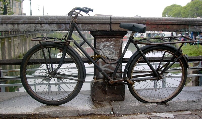 [old_bicycle.jpg]