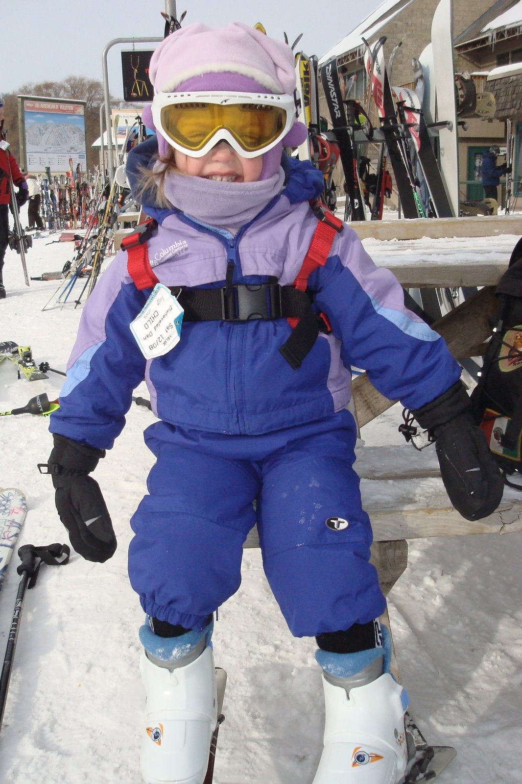 [julia+skiing+005.jpg]