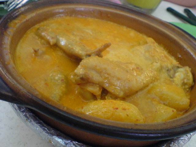Uncle Sim's curry chicken