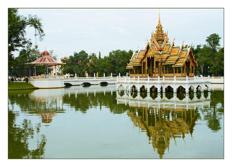 [1830 - Ayutthaya 1.jpg]