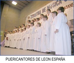 [Pueri+Cantores+León.jpg]