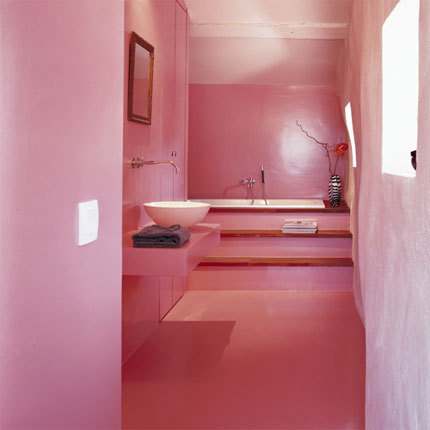 [pink+bath.jpg]