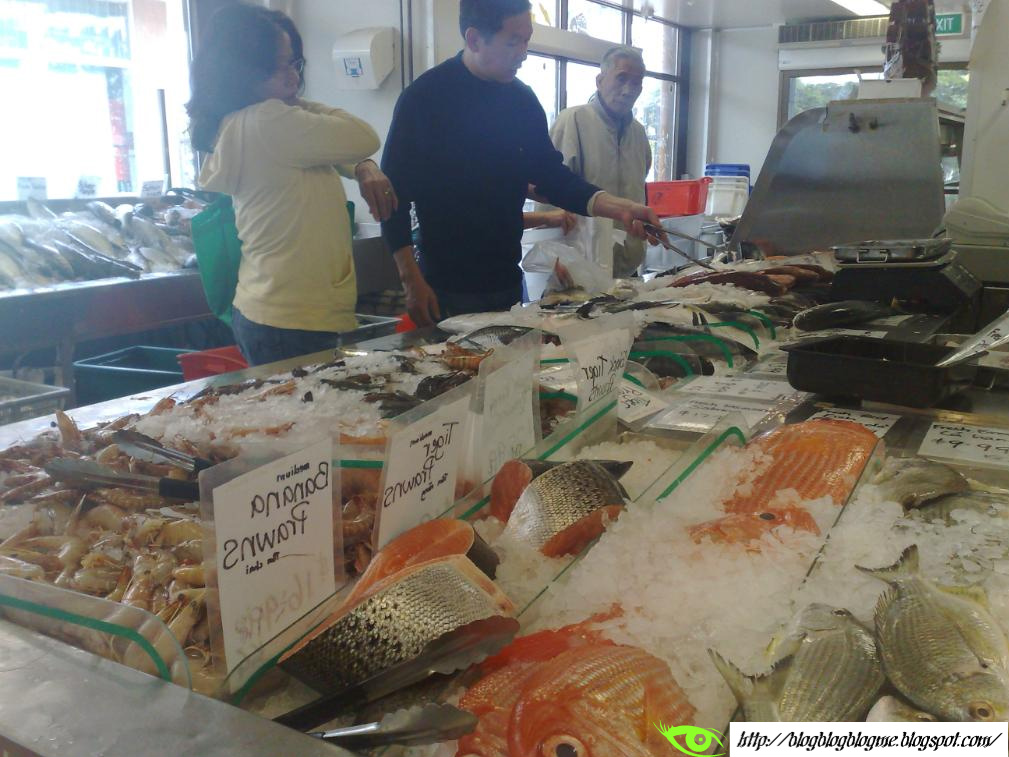 [fish+market1.jpg]