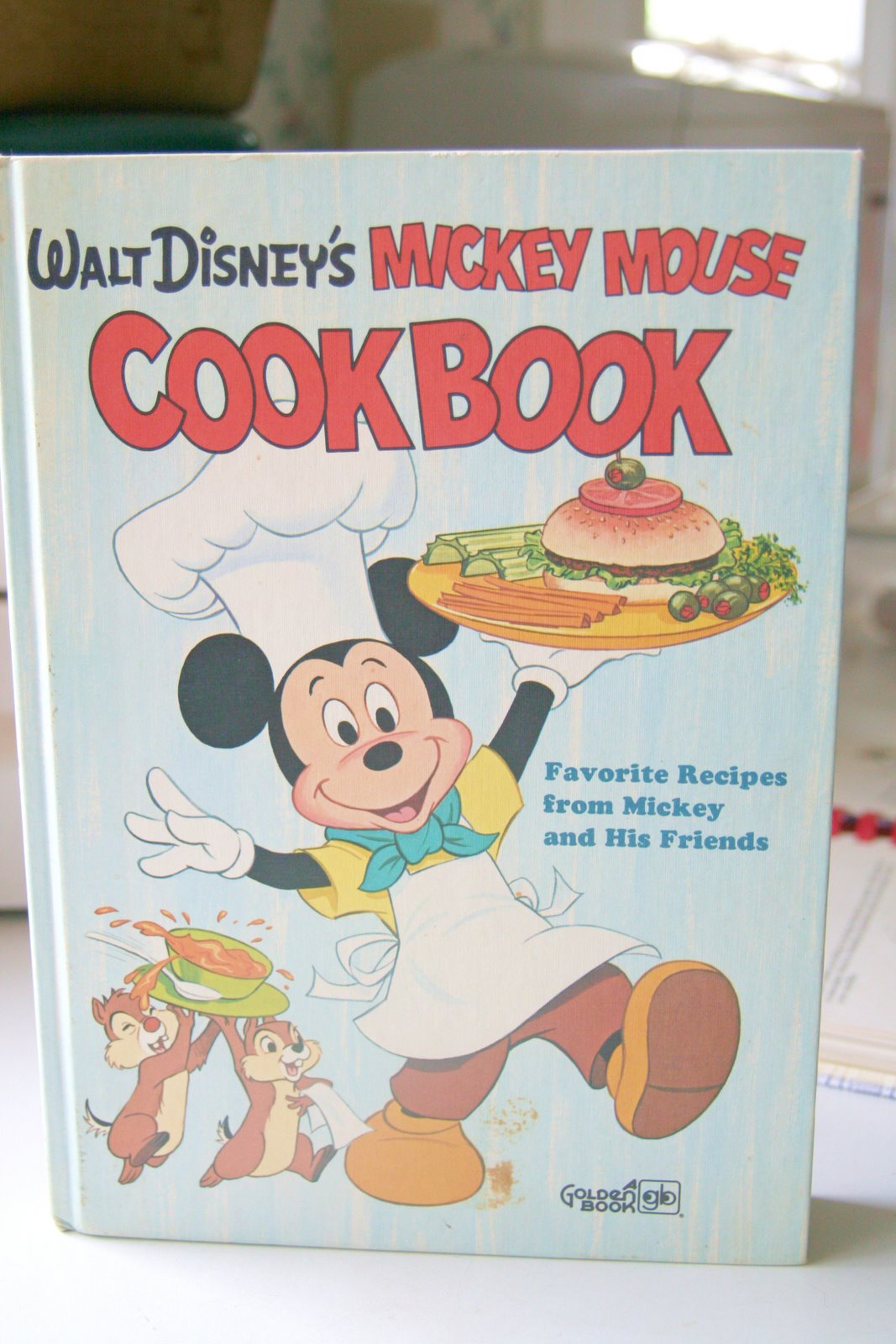 [Mickey+Mouse+Cookbook+001.jpg]