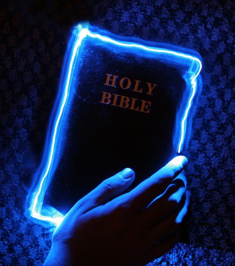 [bible_by_michaelrighti_on_flickr.jpg]