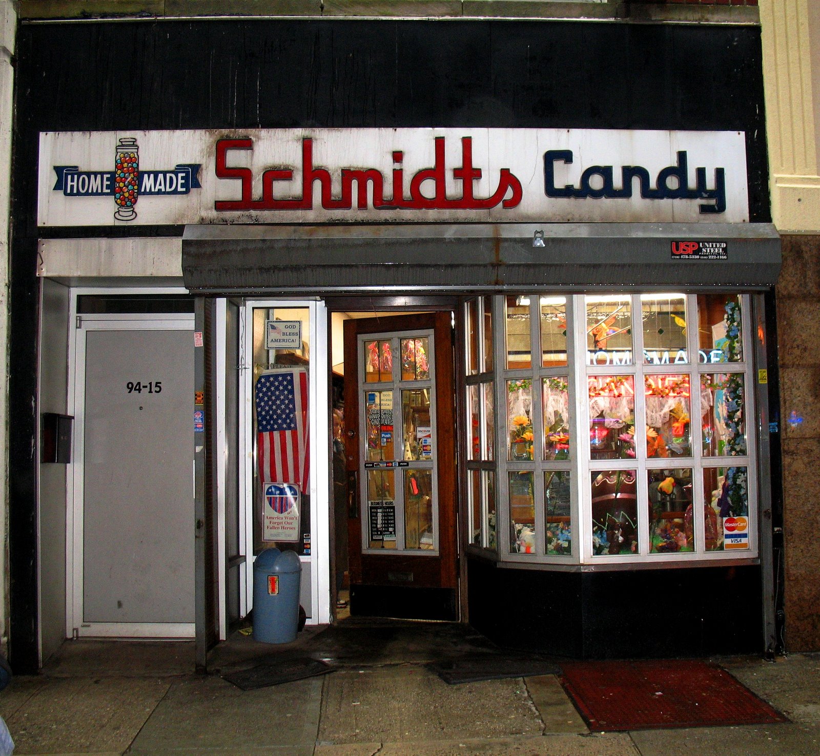 [schmidts+candy+002.jpg]