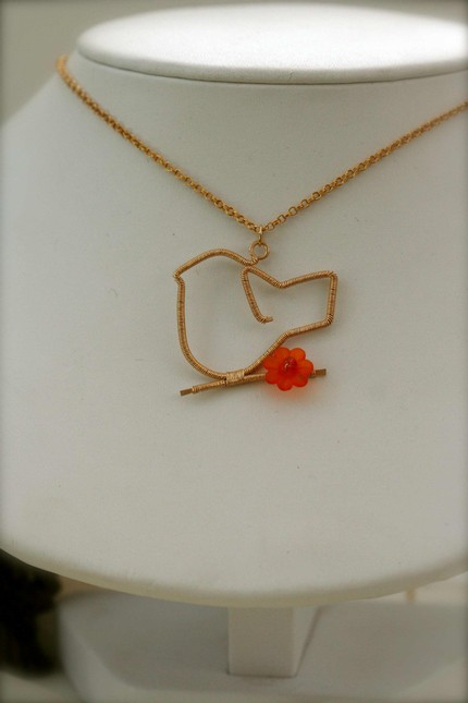 [bird+and+flower+necklace.jpg]