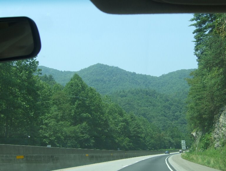 [7-21+road+trip+to+Knoxville+TN.JPG]