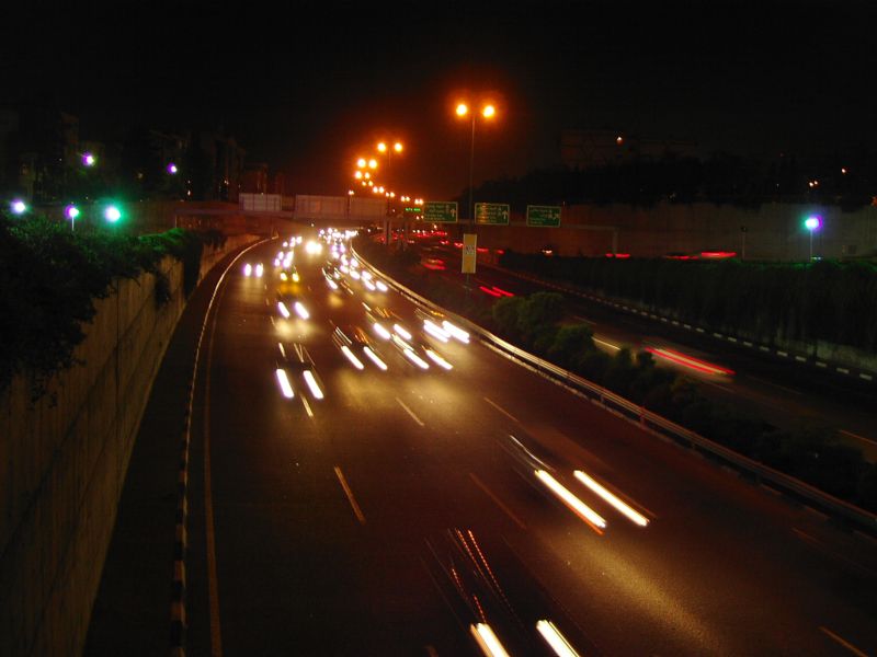 [hemat+highway+night2.JPG]