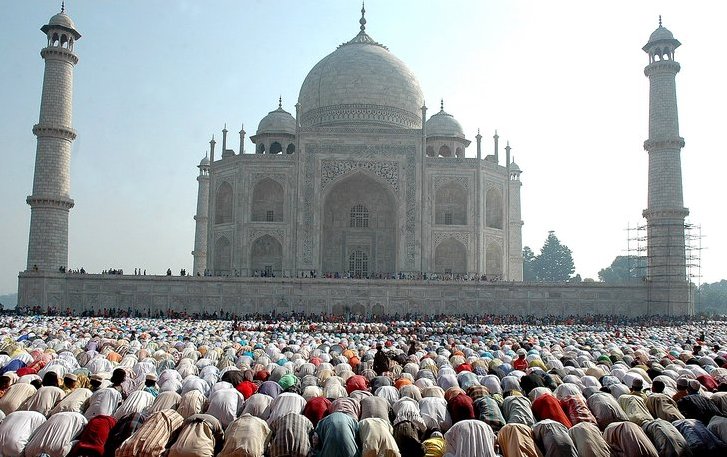 [Taj_Mahal_Agra_India.jpg]