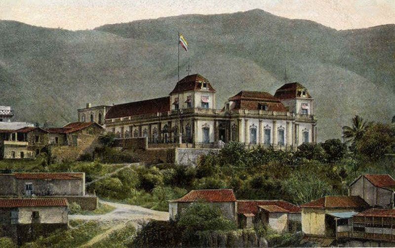 [800px-Miraflores_Palace_(1909).jpg]