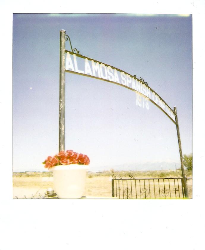 [alamosa+spanish+cemetery.JPG]