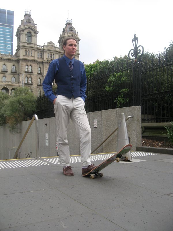 [gayfag_skateboarding.jpg]