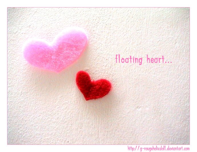 [_floating_heart___by_g_rougeholicdoll.jpg]