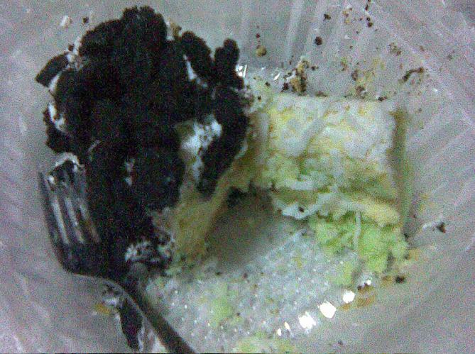 [durian+cake.JPG]