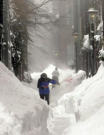 [Snow+Storm+122-3+2005+Boston.jpg]