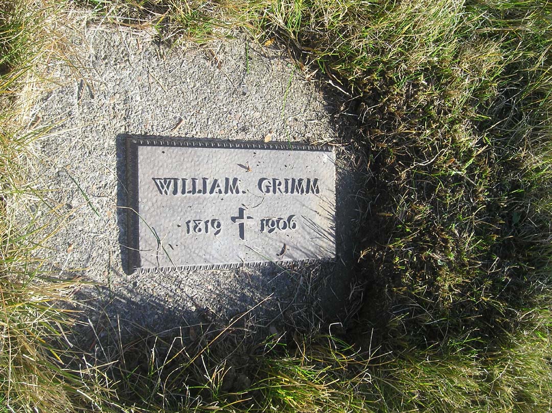 [William+Grimm+Grave+Marker.jpg]