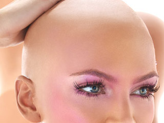 [bald_woman_free.jpg]