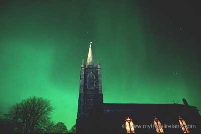 [Aurora+Borealis+and+St.+Mary's+Church+of+Ireland.jpg]