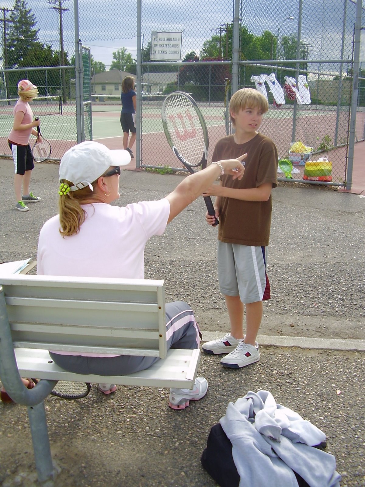 [Kade+tennis+2008.jpg]