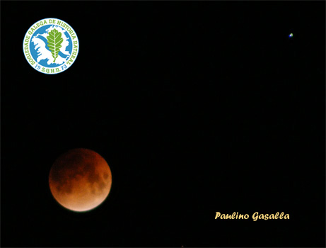 [Eclipse+de+luna+-+21+febrero+2008+-+foto+Paulino+Gasalla+3.jpg]