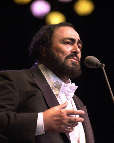 [pavarotti-luciano-photo-xl-luciano-pavarotti-6232782.jpg]