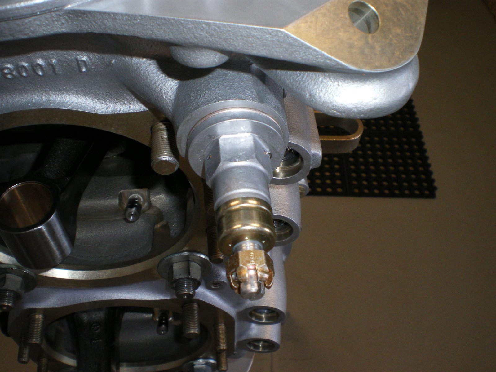 Oil pressure relief valve