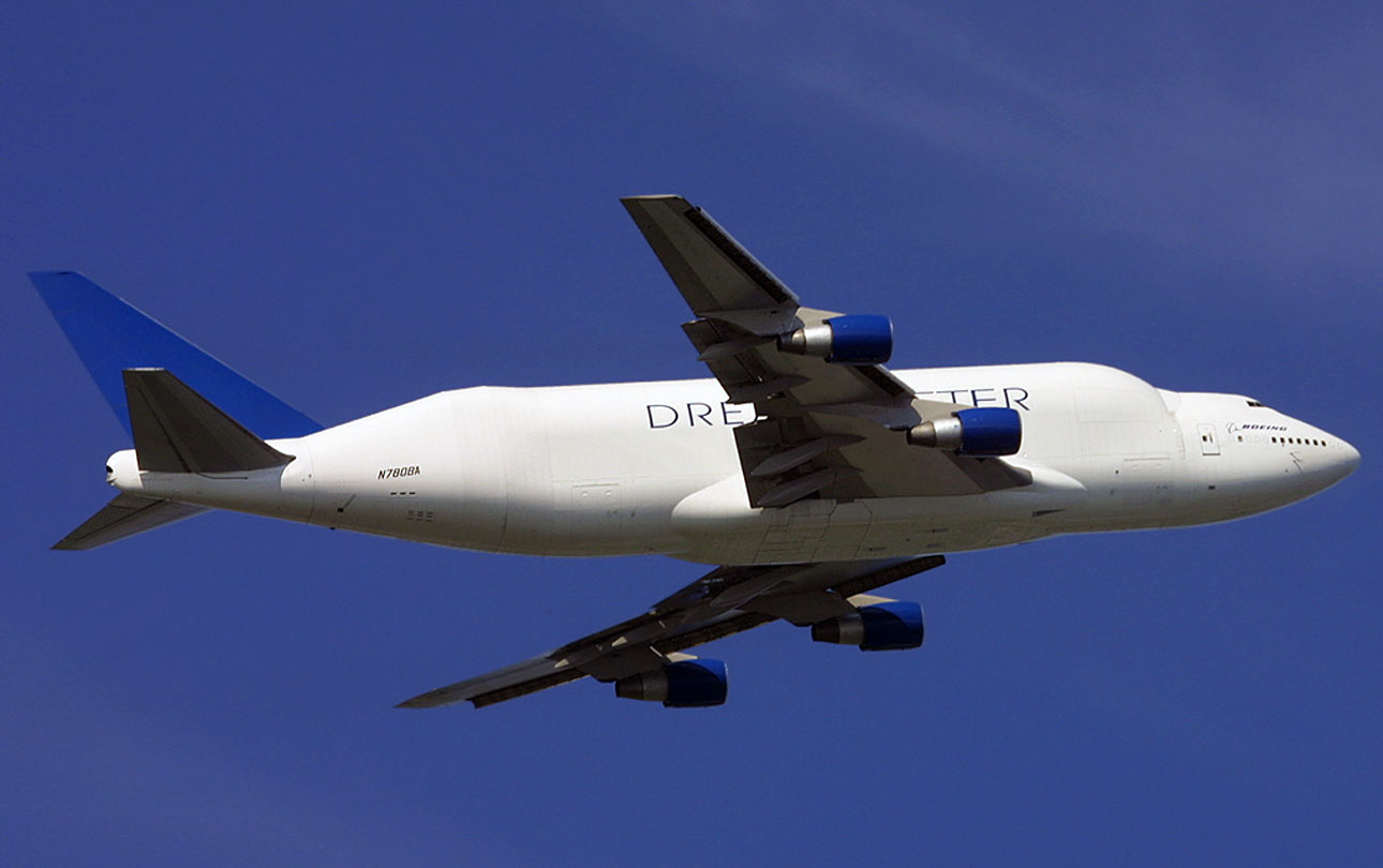 [747-400_Dreamlifter-11a.jpg]