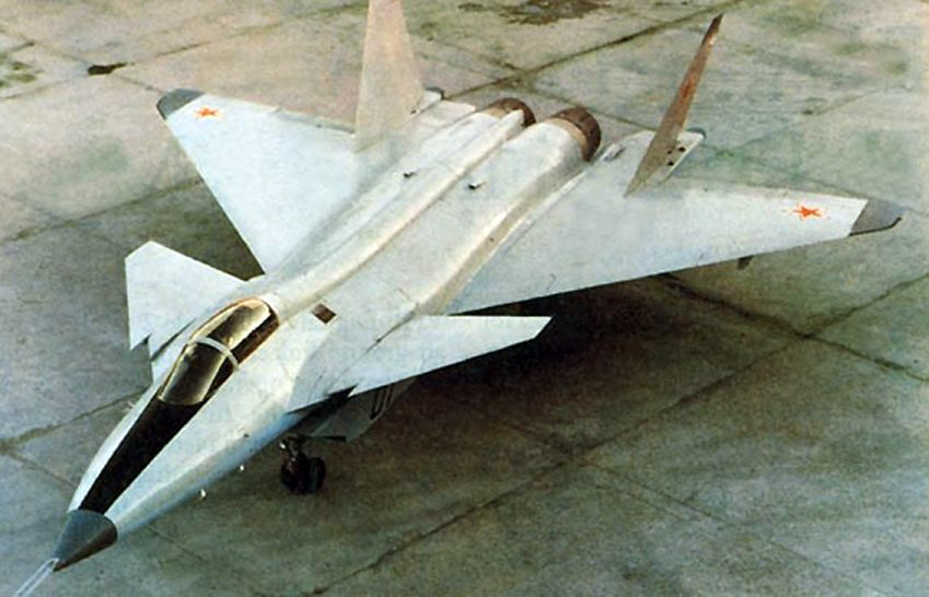 [MiG-1.42(05).jpg]