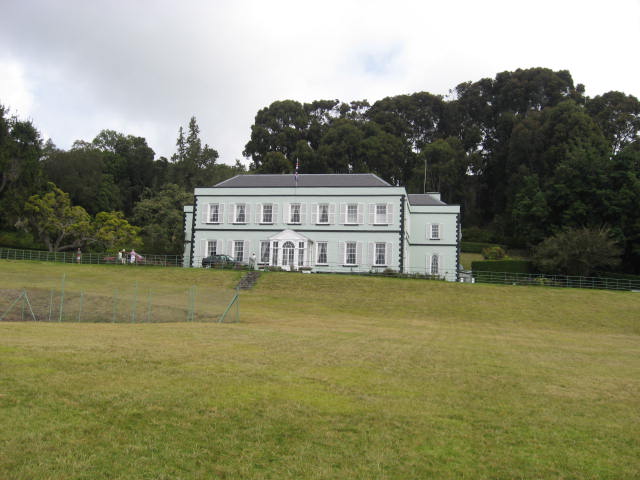 [plantationhouse.JPG]