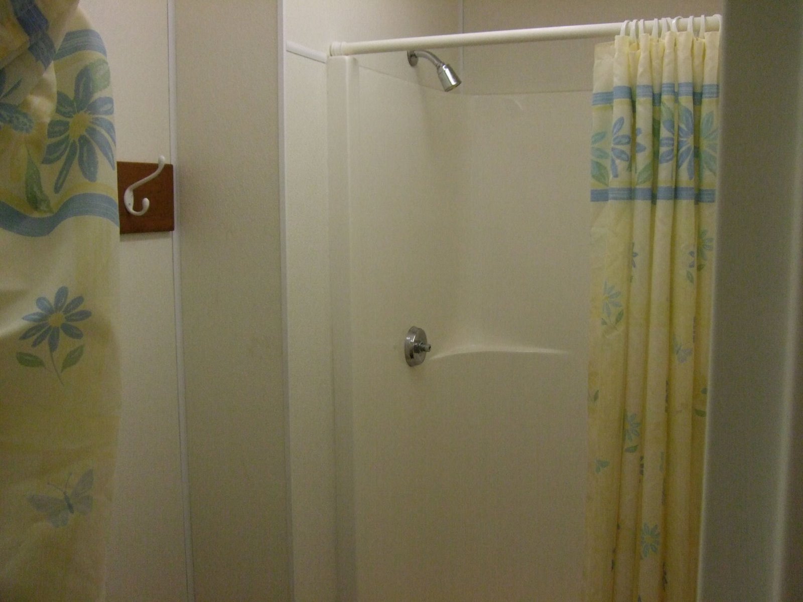 [Shower+facilities.jpg]