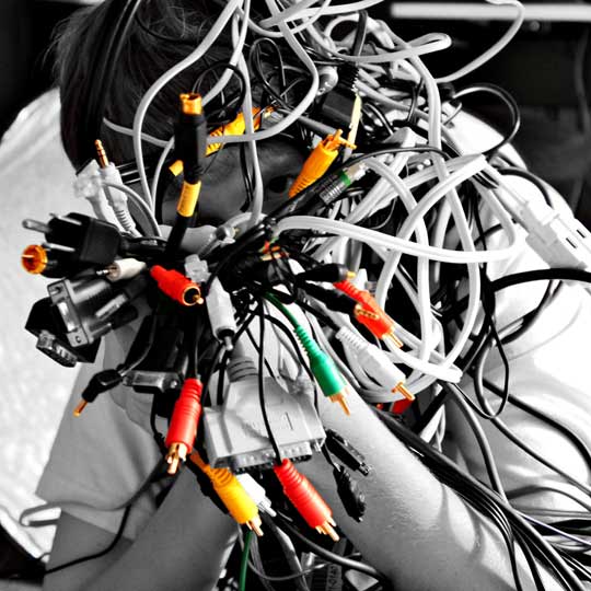 [2008-3-11cablemess.jpg]