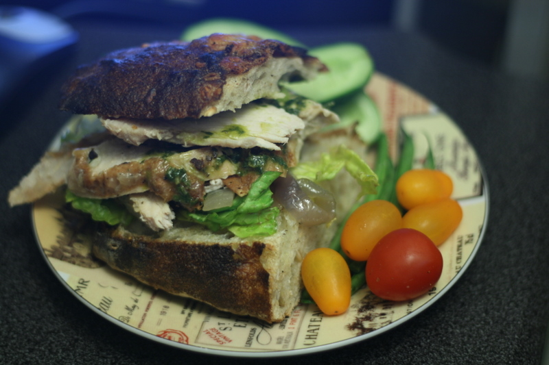 [roast+turkey+sandwich.JPG]