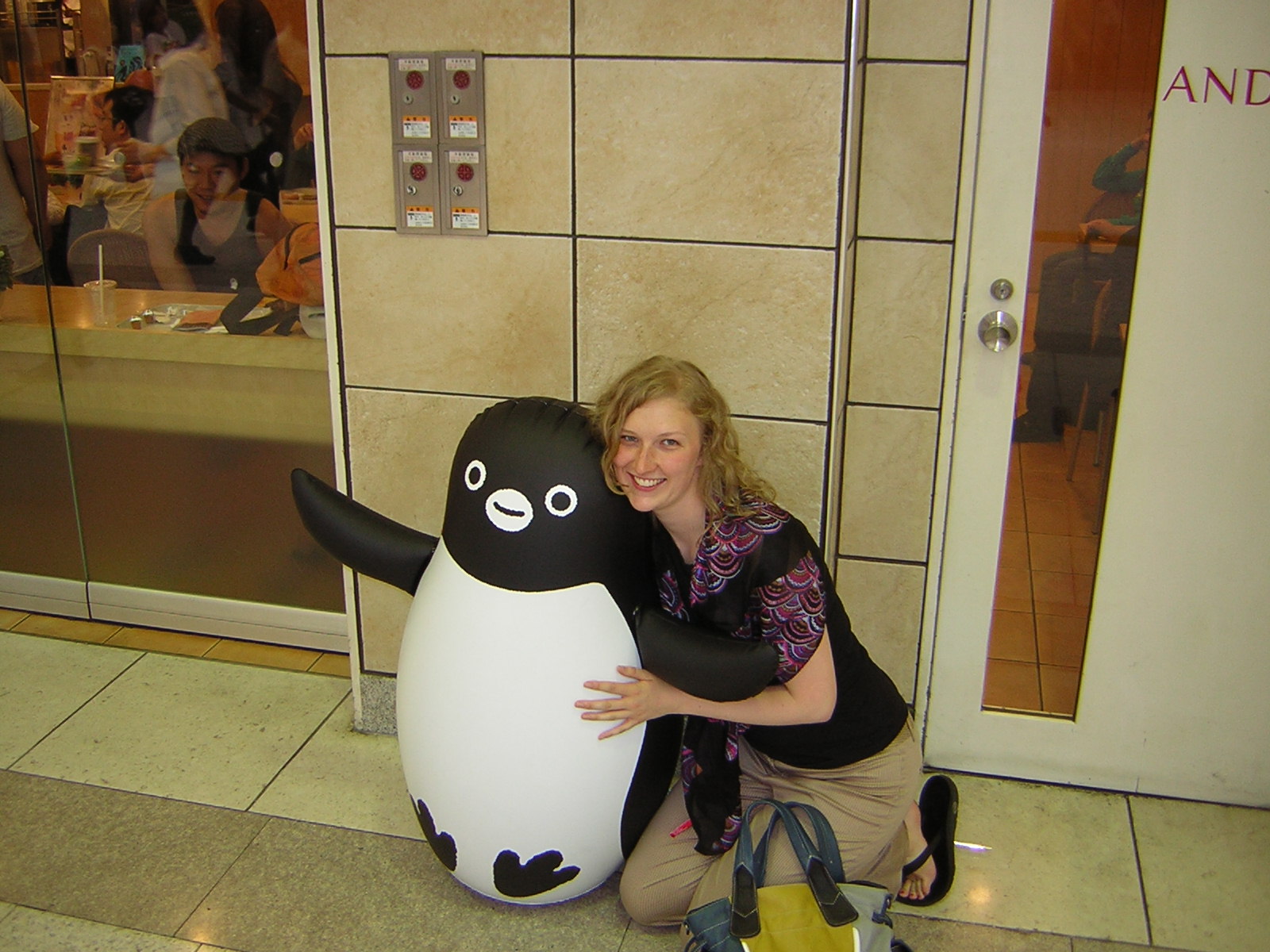 [Me+and+Suica+Penguin.JPG]