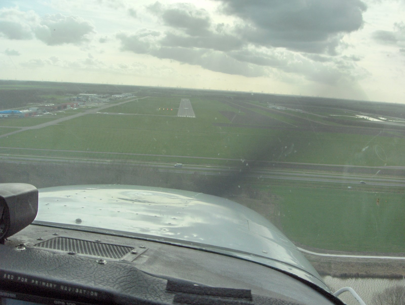 [Flying+to+Texel+for+lunch-38.JPG]
