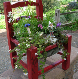 [fairy_garden_chair.jpg]